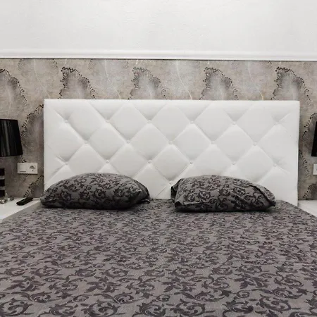 20 Evropeyska Street Apartment